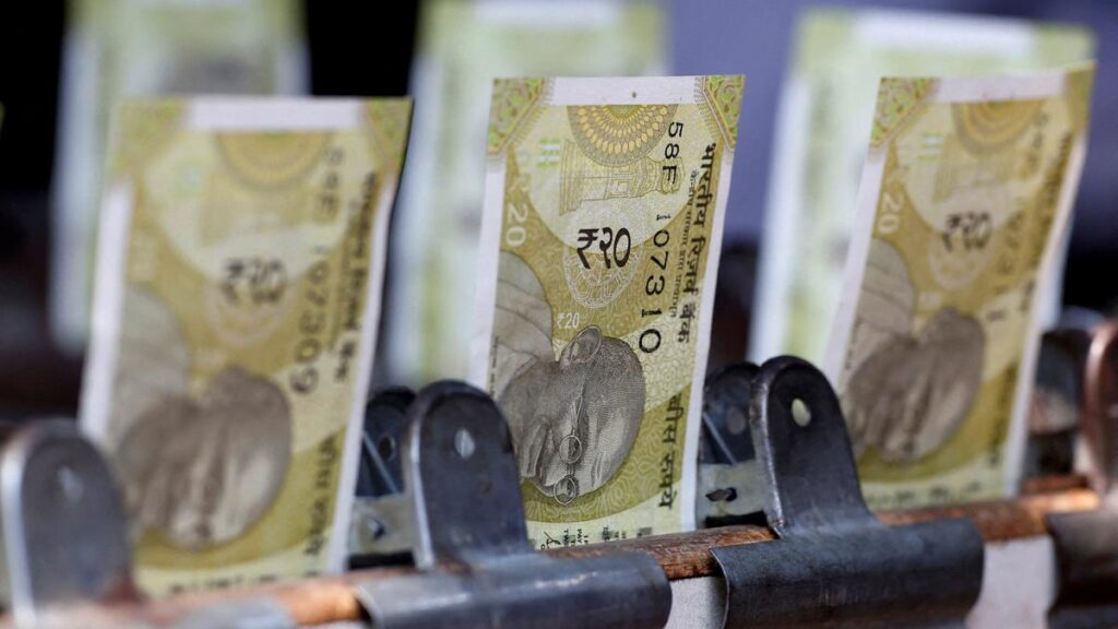 Rupee strengthens past 84/$ mark on FPI inflows, trade deal hopes