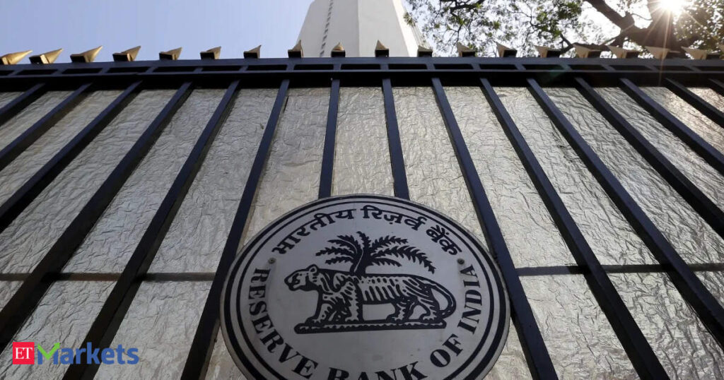 Banks seek RBI clarity on forex hedge curbs, warn rules may hit genuine trade flows amid delays