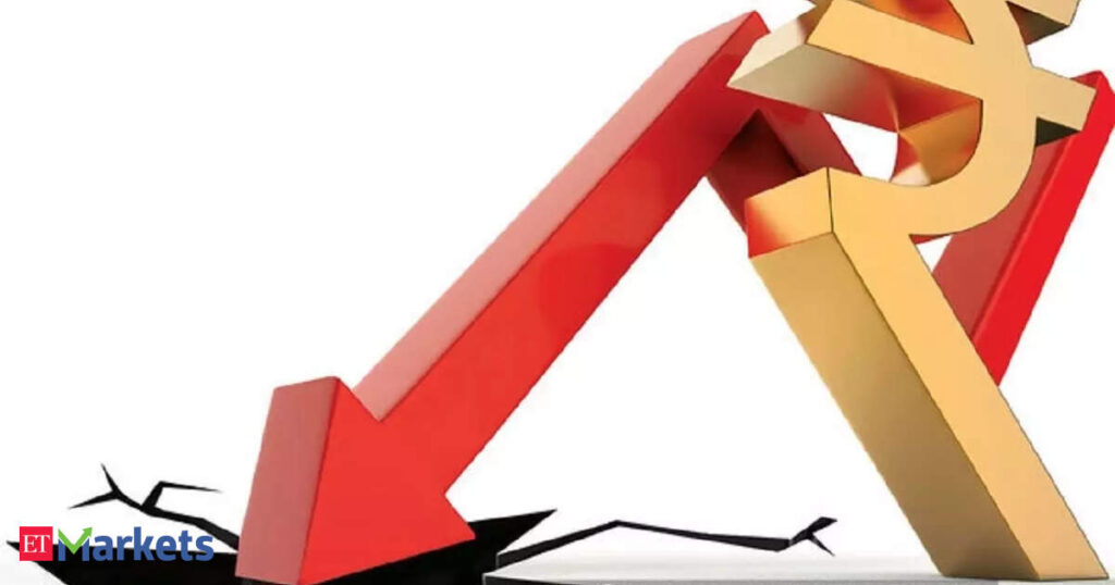 One-year forward rupee rate breaches 100 per US dollar mark