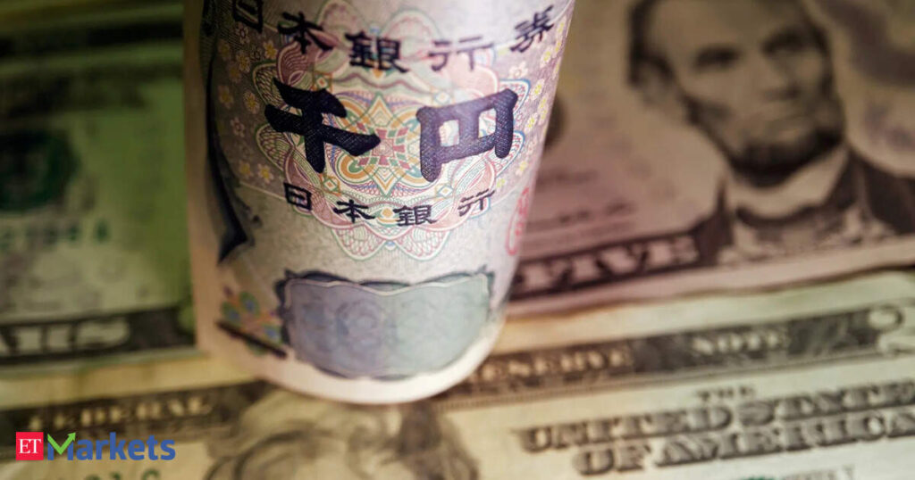 Yen hits key 160 level for third session, dollar buoyed by Gulf woes