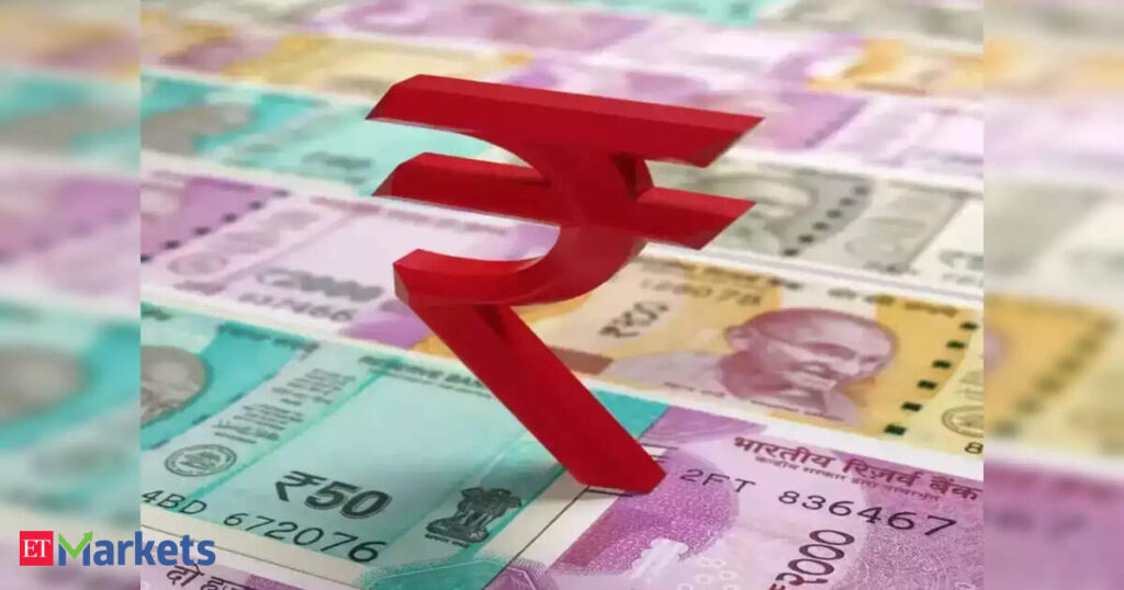 Rupee rallies as oil slump sparks unwinding of dollar longs