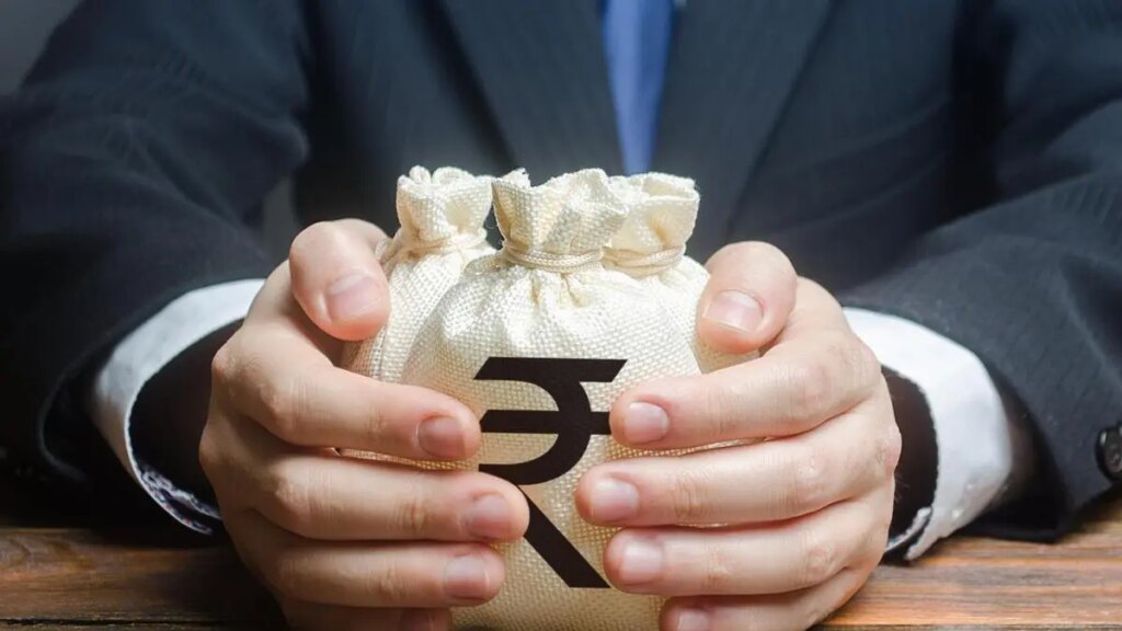 Rupee rises 5 paise to 96.11 against US dollar in early trade