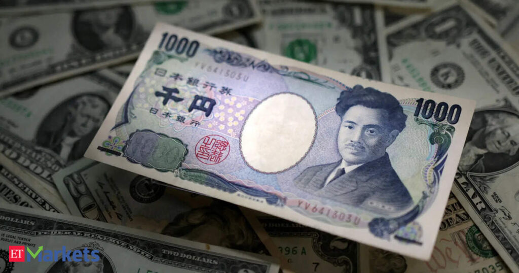 Yen holds gains after Japan, US confirm joint intervention, signal more action