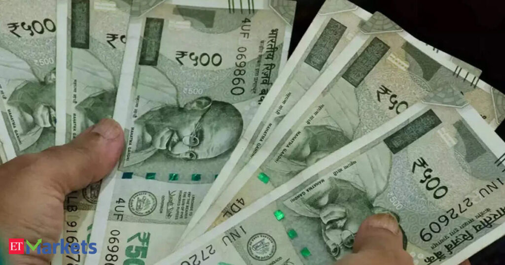 Rupee holds steady at 95.44 amidst RBI intervention