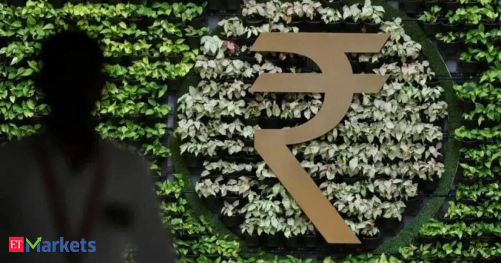 Rupee likely to trade in Rs 94.5-96 range in near term as dollar inflows fail to lift currency: Report