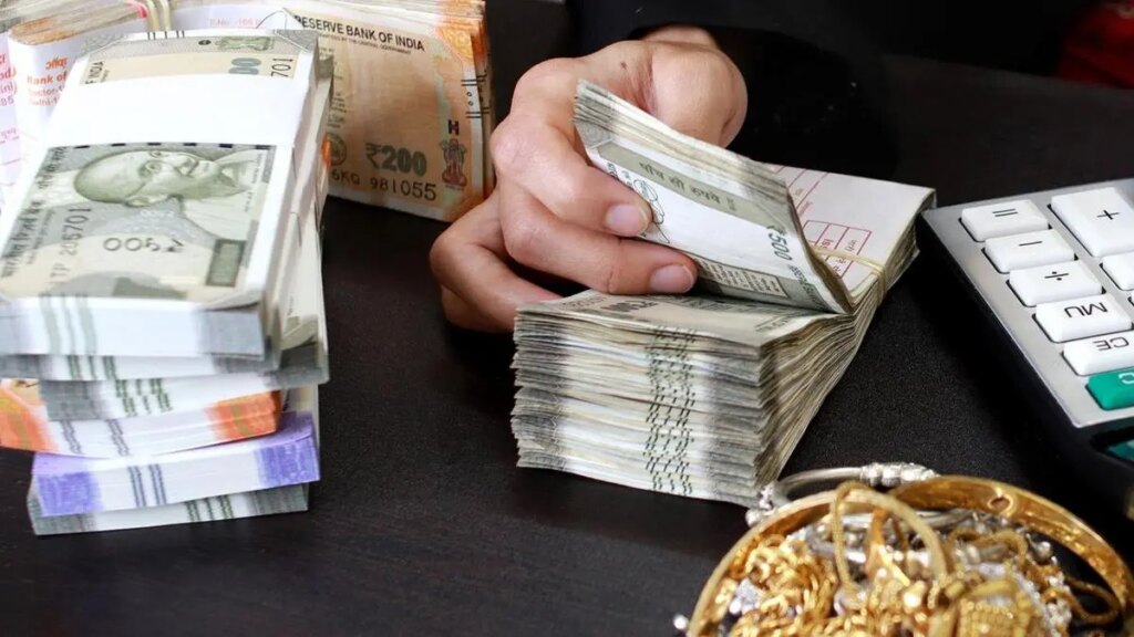 Robust FCNR(B) inflows: Rupee opens 67 paise stronger at 94.30 per USD
