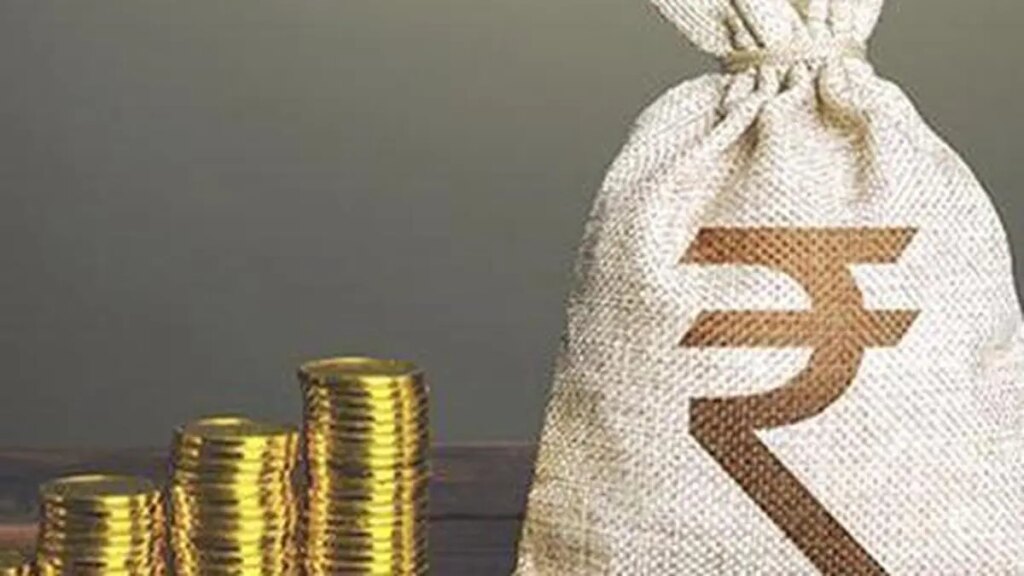 Rupee may find breathing room on IPO-linked inflows, oil retreat